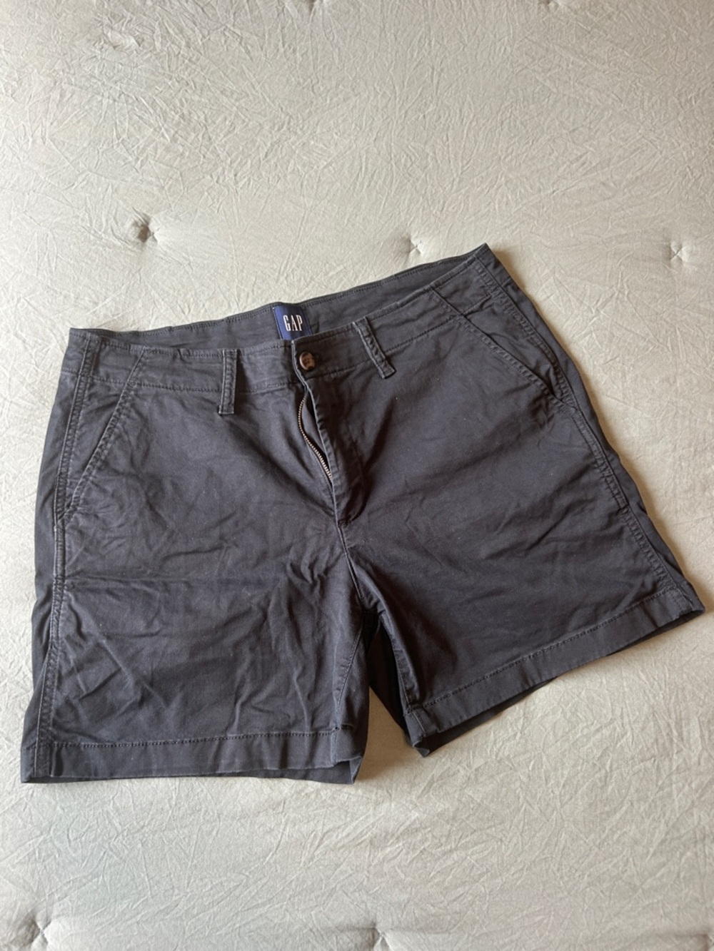 GAP Women's Chino Shorts